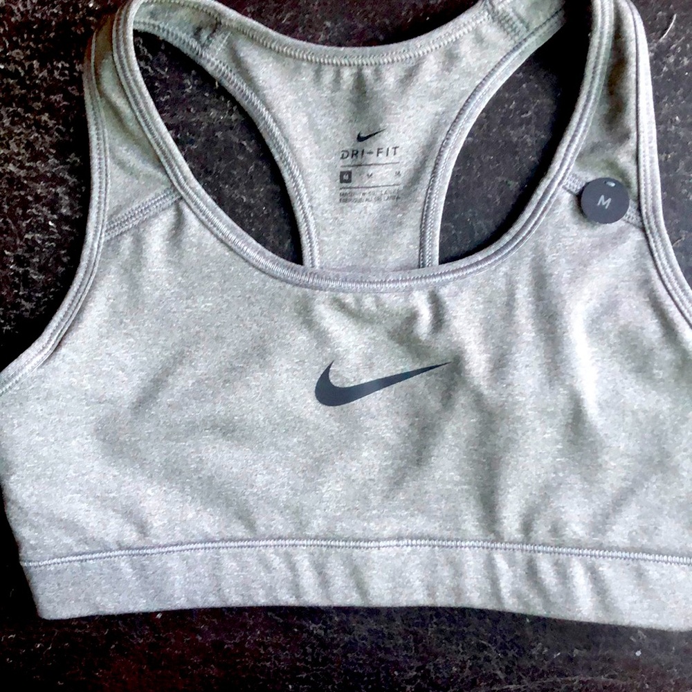 Nike Victory Sports Bra